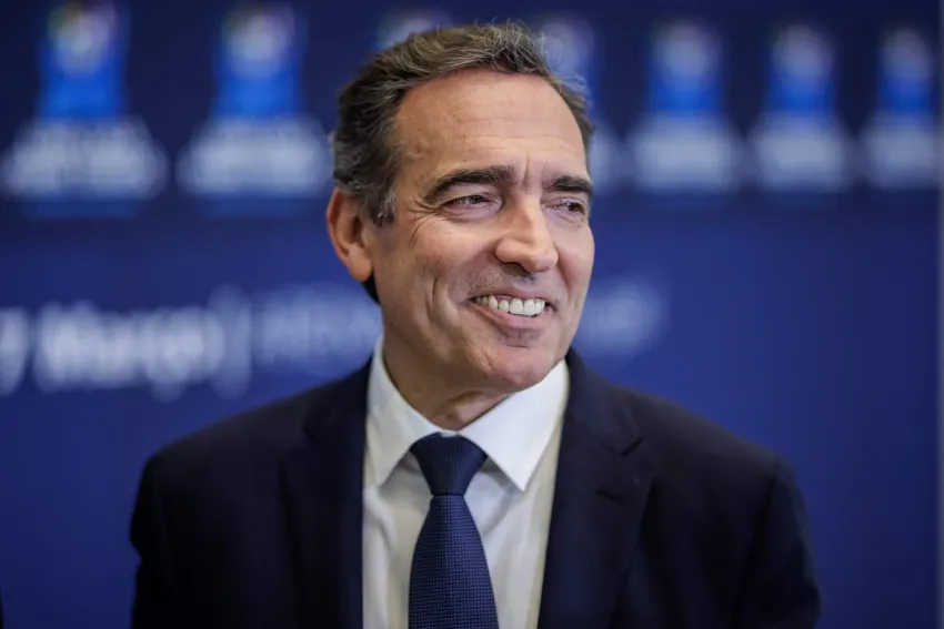 President of Liga Portugal Congratulates Noah